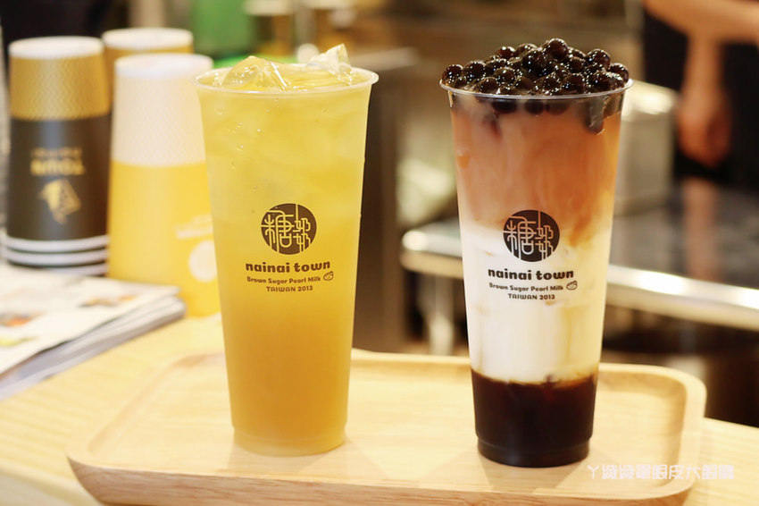 新竹飲料推薦糖奶奶新竹巨城店！傳承三代古法手炒黑糖，新竹在地特色飲品必喝炒黑糖芋圓鮮奶