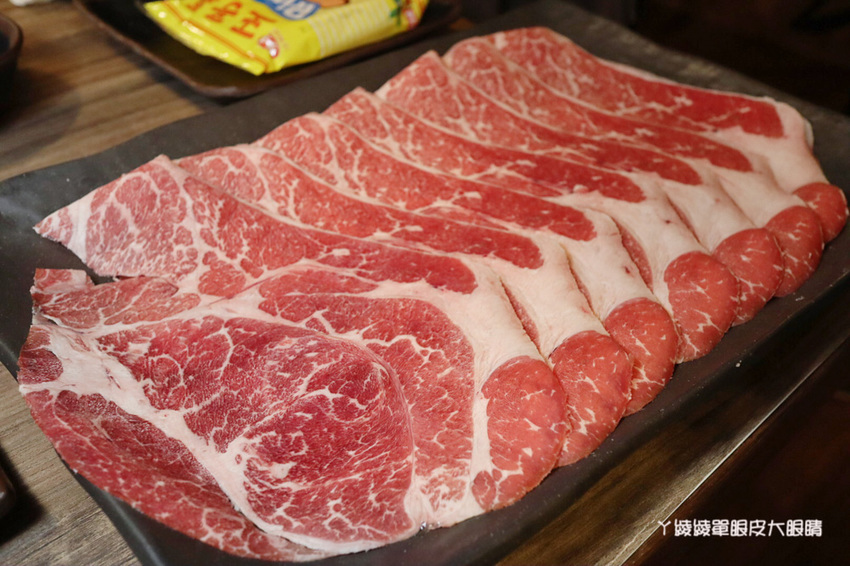 新竹竹北美食推薦非炸不可華興店！新竹火鍋店竟有賣鹽酥雞炸物跟龍蝦雞排，新開幕營業到凌晨