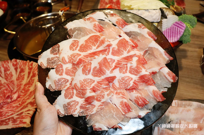 新竹竹北美食推薦非炸不可華興店！新竹火鍋店竟有賣鹽酥雞炸物跟龍蝦雞排，新開幕營業到凌晨