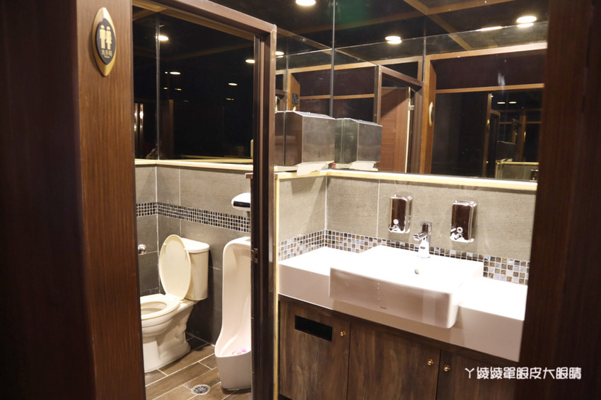 新竹竹北美食推薦非炸不可華興店!新竹火鍋店竟有賣鹽酥雞炸物跟龍蝦雞排,新開幕營業到凌晨