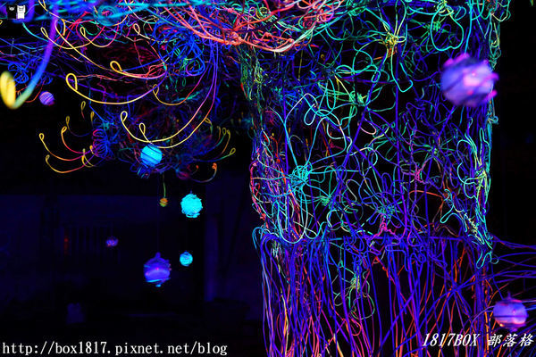 【台南。鹽水】月之美術館。2019 秋季展 - 月光之城。夜拍分享版。必拍一銀巷 (成長是一棵流光樹)