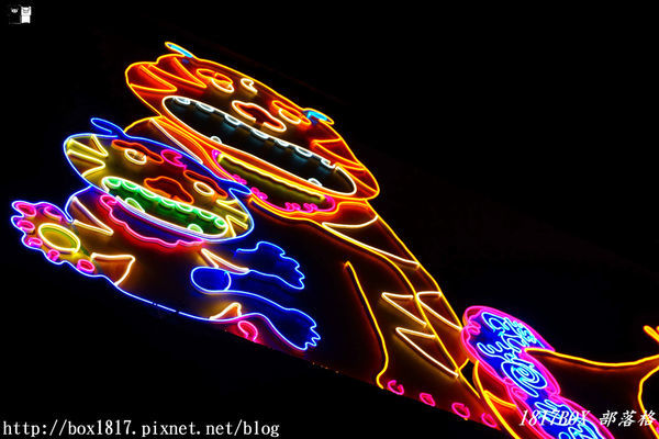 【台南。鹽水】月之美術館。2019 秋季展 - 月光之城。夜拍分享版。必拍一銀巷 (成長是一棵流光樹)