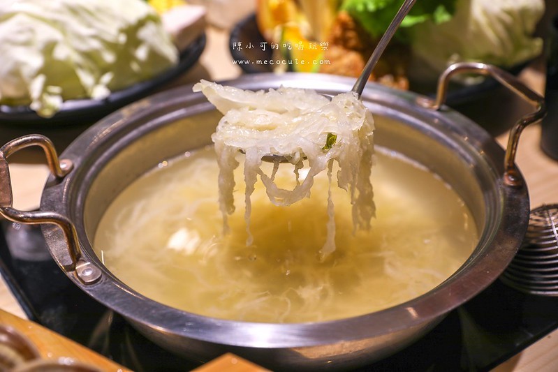 台北宵夜,台北火鍋,台北火鍋宵夜,台北麻辣鍋,川鼎精緻鍋物,川鼎精緻鍋物捷運,川鼎精緻鍋物推薦,川鼎精緻鍋物菜單,川鼎精緻鍋物評價,過年有營業的餐廳 @陳小可的吃喝玩樂