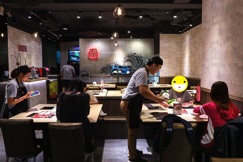 台北宵夜,台北火鍋,台北火鍋宵夜,台北麻辣鍋,川鼎精緻鍋物,川鼎精緻鍋物捷運,川鼎精緻鍋物推薦,川鼎精緻鍋物菜單,川鼎精緻鍋物評價,過年有營業的餐廳 @陳小可的吃喝玩樂