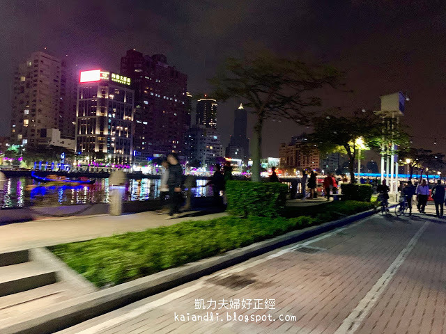 【高雄輕旅行】高雄愛河|愛之鯨、高雄燈會、水舞秀強勢登場!