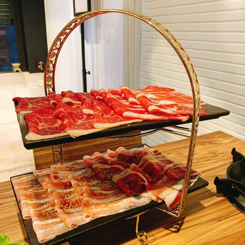 【東區火鍋推薦】咕咕咕嚕 昆布火鍋/韓式銅盤烤肉專賣店 超優新鮮肉質吃到飽飽飽！