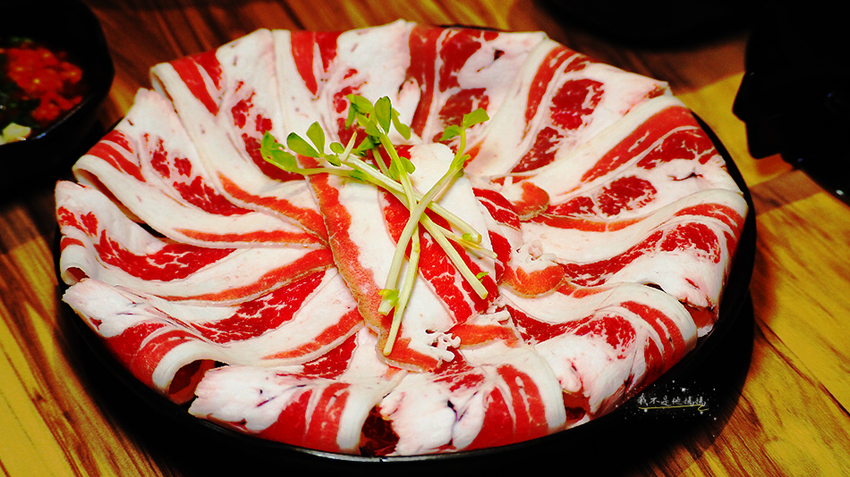 咕咕咕嚕火鍋專賣店,東區聚餐,東區包場,東區包廂,大安區聚餐,大安區尾牙,大安區春酒,東區尾牙,東區包場,東區耶誕大餐,東區火鍋平價