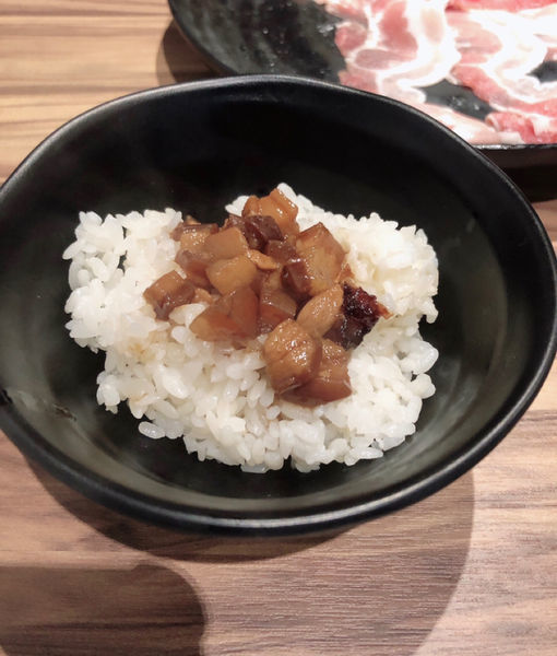 <咕咕咕嚕 日式昆布火鍋 | 韓式銅盤烤肉-大安店>巷弄中的火鍋推薦2020.06.25