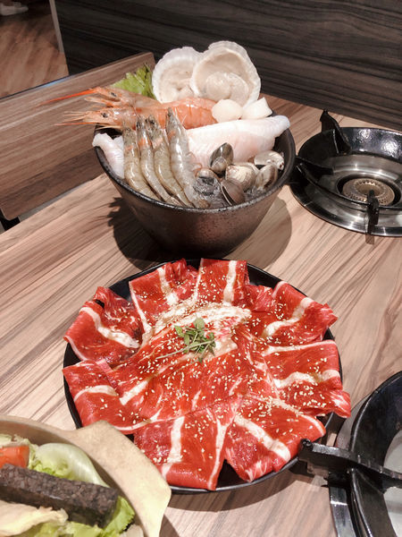 <咕咕咕嚕 日式昆布火鍋 | 韓式銅盤烤肉-大安店>巷弄中的火鍋推薦2020.06.25