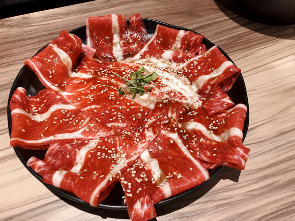 <咕咕咕嚕 日式昆布火鍋 | 韓式銅盤烤肉-大安店>巷弄中的火鍋推薦2020.06.25