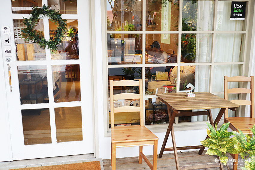 IMG_6988.jpg IMG_6988.jpg