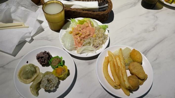 【中和美食】我家牛排中和旗艦店,多達80種熱食、水果、沙拉自助吧吃到飽