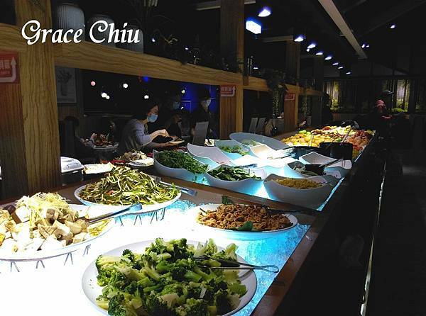 我家牛排新北中和店 平價排餐豐富自助吧吃到飽