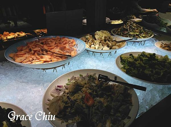 我家牛排新北中和店 豐富自助吧吃到飽