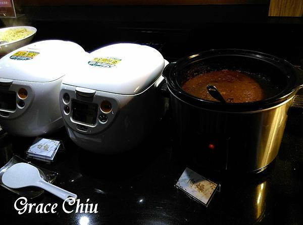 我家牛排中和店 豐富自助吧吃到飽