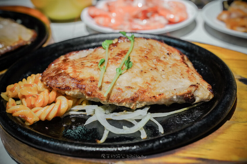 我家牛排中和店 X魔王 新北中和人氣吃到飽餐廳 水果盤非常吸睛 中和美食