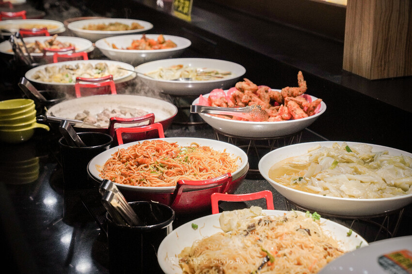 我家牛排中和店 X魔王 新北中和人氣吃到飽餐廳 水果盤非常吸睛 中和美食