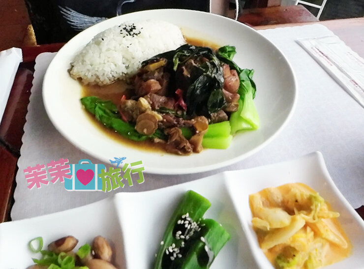 阿妹茶樓．九份老街經典知名茶樓．泡茶喫茶點．賞雲海賞雨景賞黃昏賞夜景