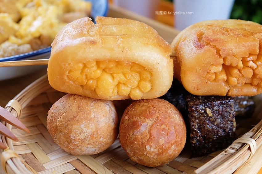 義氣豐發雞。超犯規!黃橙起司土石流,第一家「金沙鹹蛋黃」鹹酥雞,全台中只有這裡吃得到! @蹦啾♥謝蘿莉 La vie heureuse 義氣豐發雞。超犯規!黃橙起司土石流,第一家「金沙鹹蛋黃」鹹酥雞,全台中只有這裡吃得到! @蹦啾♥謝蘿莉 La vie heureuse