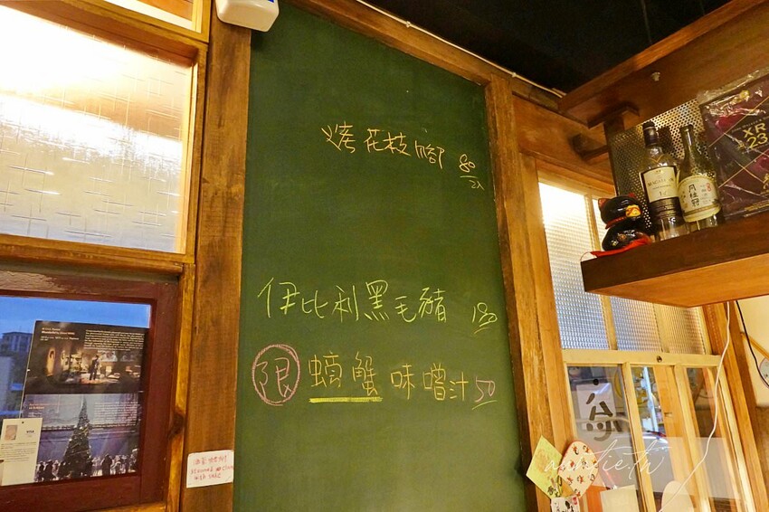 【台中】秘一日牛排飯，軟嫩牛排飯、烤豬排飯，整隻螃蟹味噌湯，台中牛排推薦