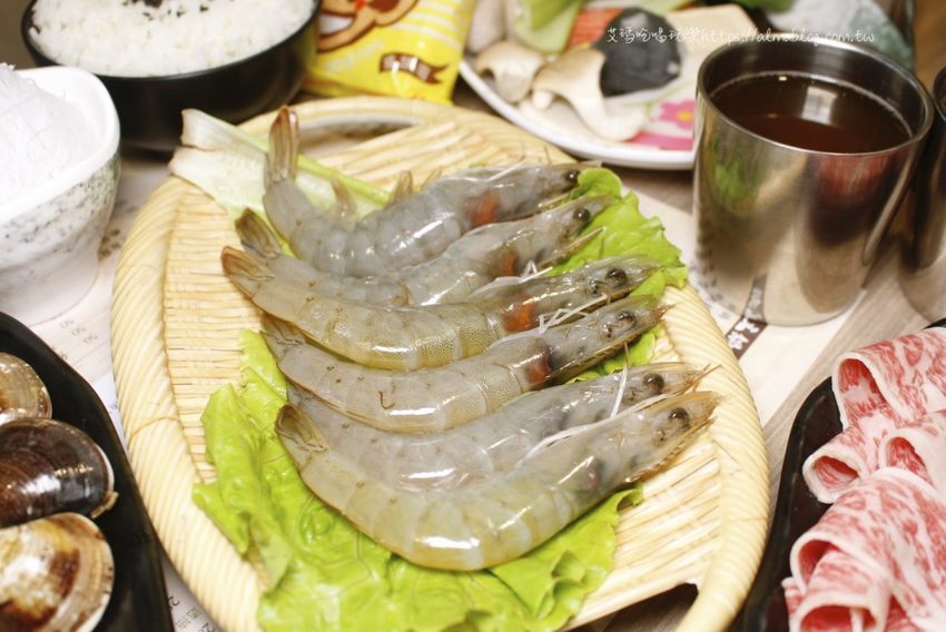 石の飽石頭火鍋 石の飽石頭火鍋