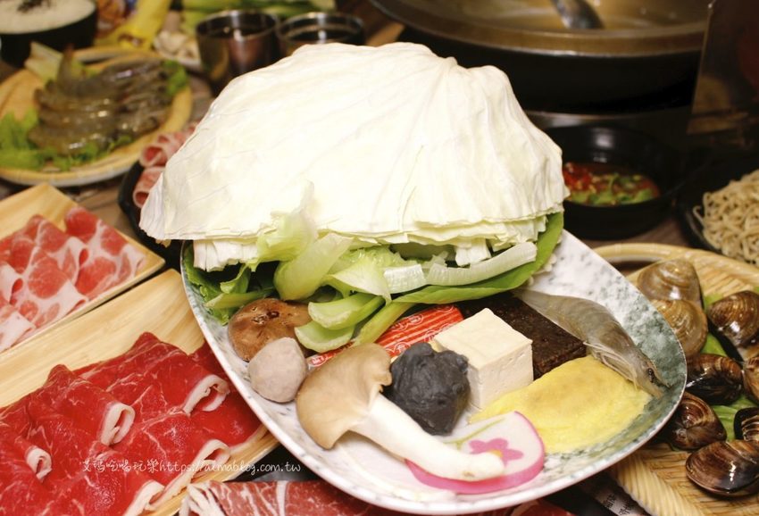 石の飽石頭火鍋 石の飽石頭火鍋