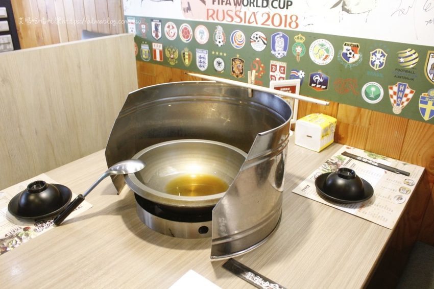 石の飽石頭火鍋 石の飽石頭火鍋