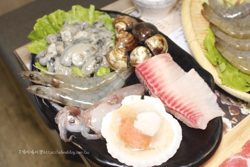 石の飽石頭火鍋 石の飽石頭火鍋