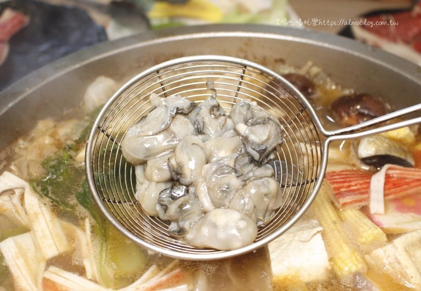 石の飽石頭火鍋 石の飽石頭火鍋