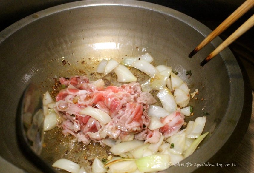 石の飽石頭火鍋 石の飽石頭火鍋