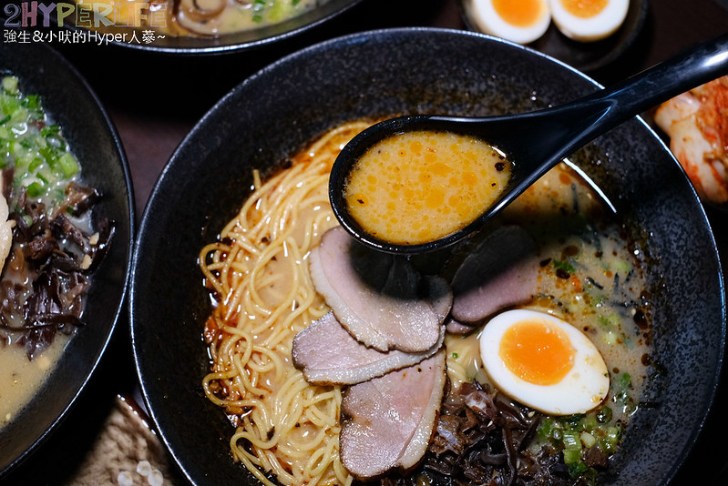 台中好吃拉麵,台中宵夜,台中拉麵,台中拉麵推薦,台中美食,台中西區拉麵,台中西區美食,深夜拉麵,頑な製麵所 @強生與小吠的Hyper人蔘~