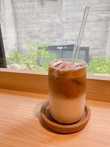 /tmp/phpobmEWd /tmp/phpobmEWd