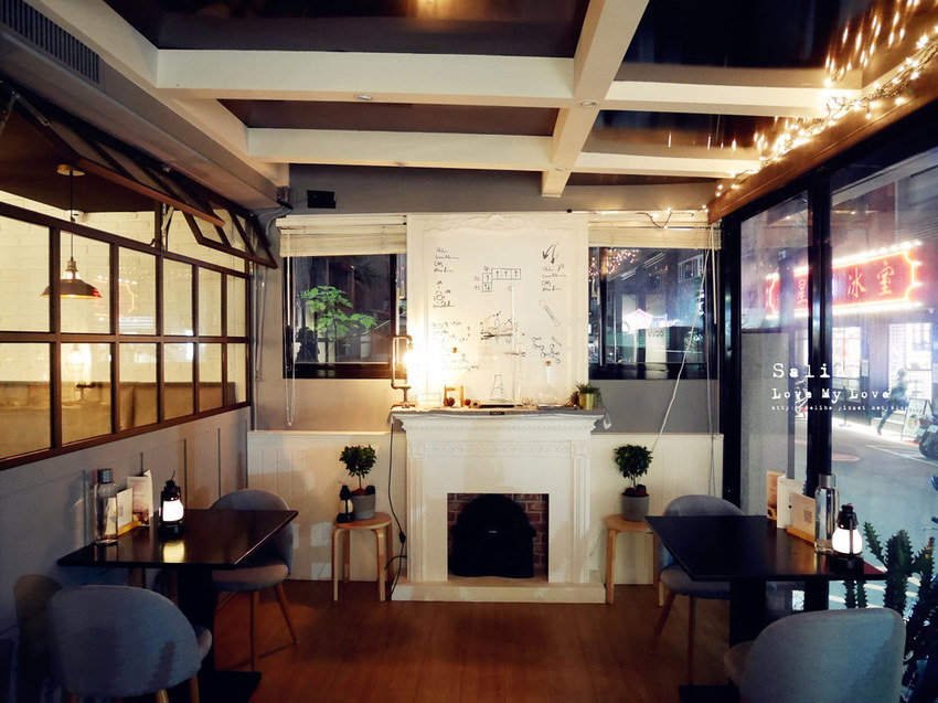 台北東區美食忠孝東路餐廳吾獨食驗室餐酒館氣氛浪漫餐廳約會調酒好吃披薩 (3)