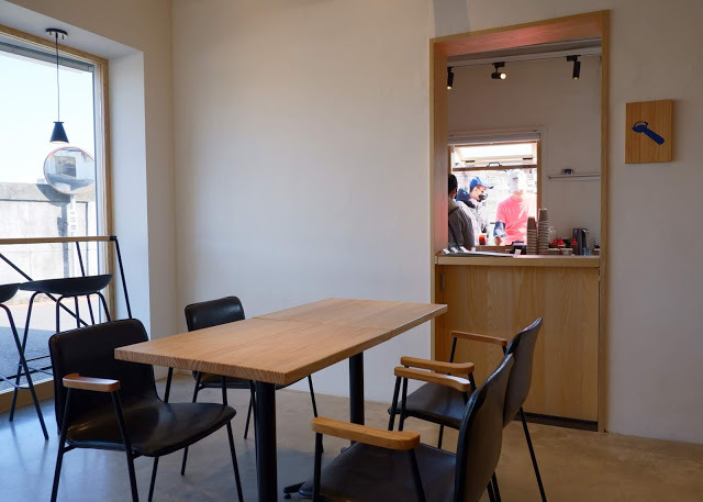 ABG coffee _ 遠離台北城的喧囂，在信義區邊緣地帶的極簡咖啡屋