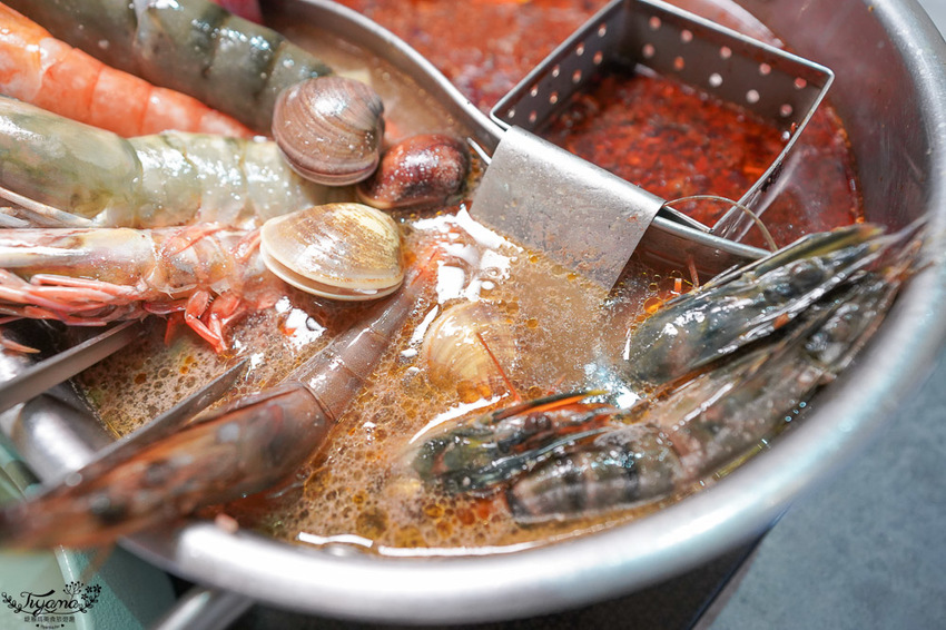 台南必吃火鍋》花花世界鍋物 怎麼吃最超值!! 大滿足單人套餐,不能錯過攻略 @緹雅瑪 美食旅遊趣