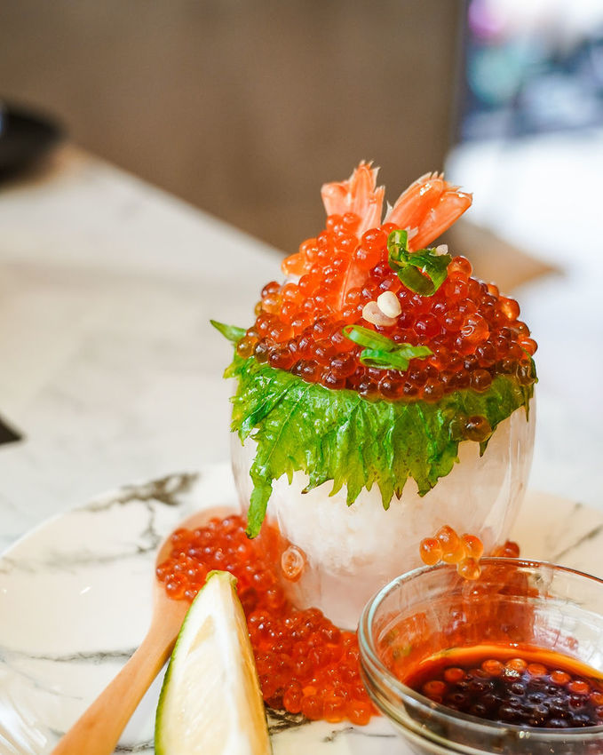 台南火鍋|花花世界鍋物 浮誇海陸鍋 活龍蝦 Prime無骨牛小排 超邪惡鮭魚卵丼飯必點 台南東區最美度假網美風火鍋店30.jpg