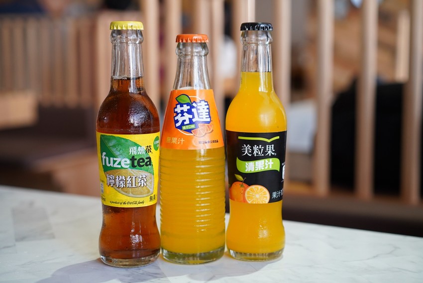 【台南美食】花花世界鍋物。南洋叢林風網美火鍋店。主打精緻海鮮、浮誇系大肉盤！營業至凌晨兩點～ - 阿華田的美食日記