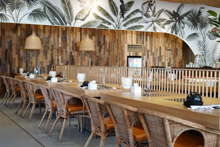 【台南美食】花花世界鍋物。南洋叢林風網美火鍋店。主打精緻海鮮、浮誇系大肉盤！營業至凌晨兩點～ - 阿華田的美食日記