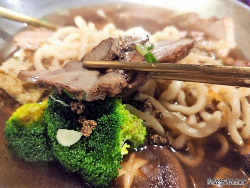 鐵炭魂-桐板饌酌食店 夯罵特寫