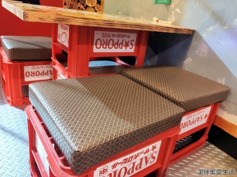 鐵炭魂-桐板饌酌食店 桌椅