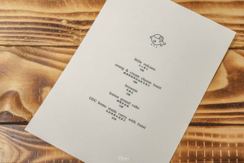 source: imgur.com 高雄苓雅|愚度咖啡-巷弄裡的網美咖啡館,餐點與空間都超好拍!