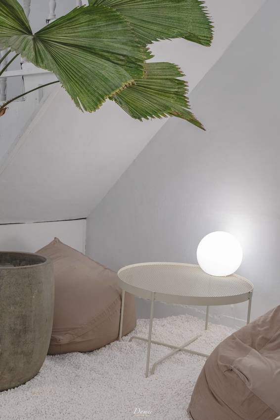 source: imgur.com 高雄苓雅|愚度咖啡-巷弄裡的網美咖啡館,餐點與空間都超好拍!