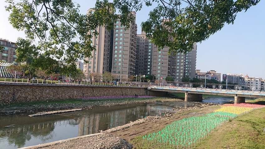 2020桃園燈會。光之桃花源 光之巨龍秀 法國機械巨龍馬戲團表演 噴火通通有