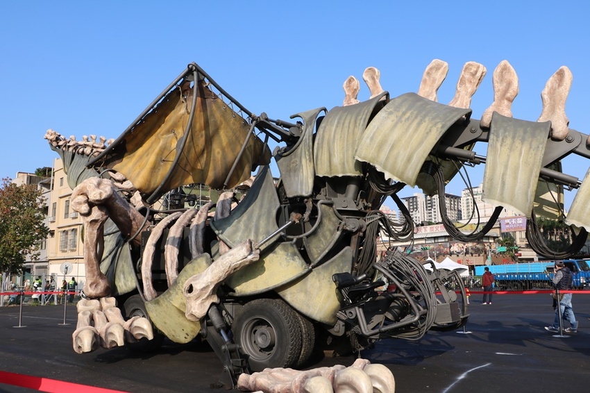 2020桃園燈會。光之桃花源 光之巨龍秀 法國機械巨龍馬戲團表演 噴火通通有