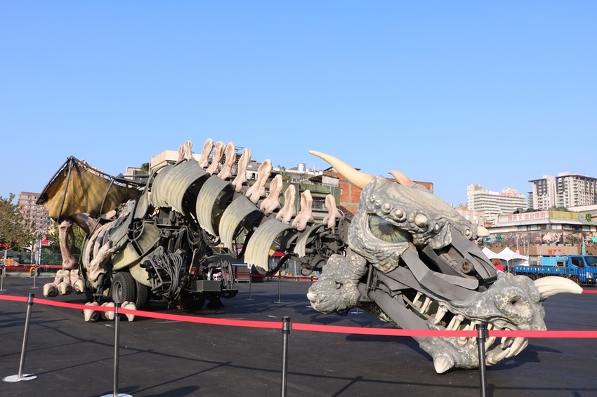 2020桃園燈會。光之桃花源 光之巨龍秀 法國機械巨龍馬戲團表演 噴火通通有