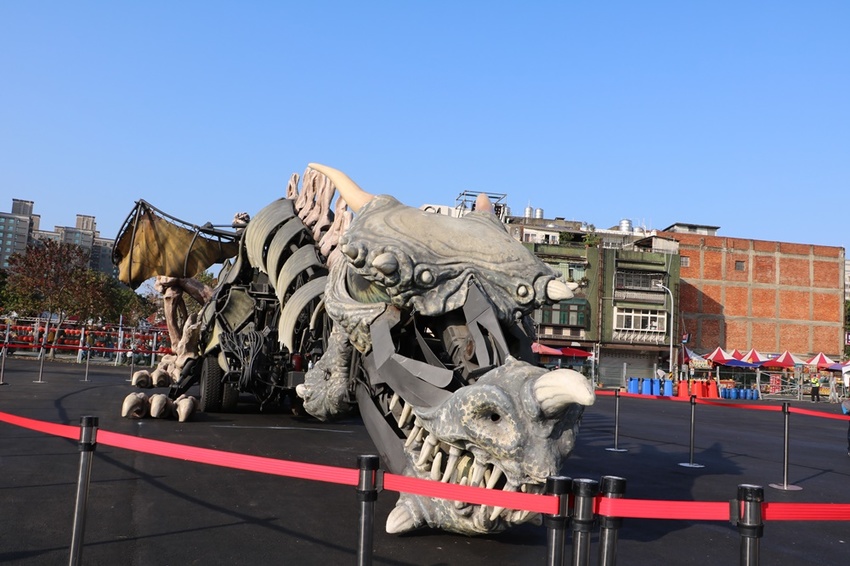 2020桃園燈會。光之桃花源 光之巨龍秀 法國機械巨龍馬戲團表演 噴火通通有