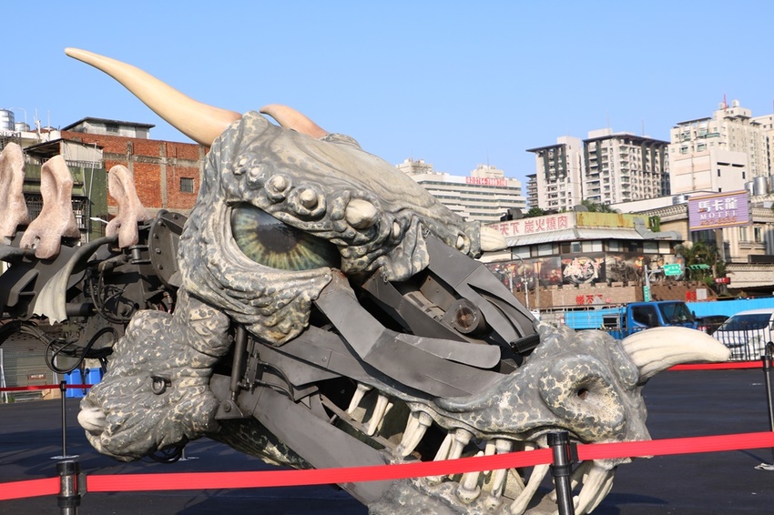 2020桃園燈會。光之桃花源 光之巨龍秀 法國機械巨龍馬戲團表演 噴火通通有