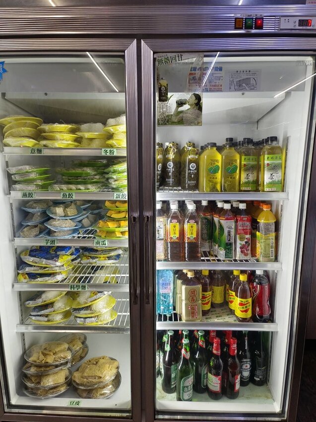 【屏東】隆興汕頭沙茶火鍋。霜降牛肉+松阪豬+哇沙米手打魚漿必點。寵物友善餐廳