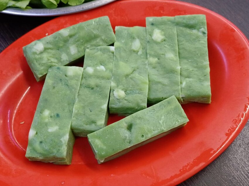 【屏東】隆興汕頭沙茶火鍋。霜降牛肉+松阪豬+哇沙米手打魚漿必點。寵物友善餐廳