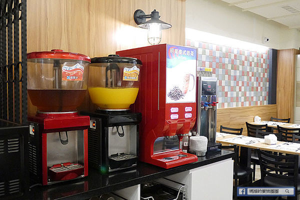 基隆牛排推薦【月之牛炙燒牛排專賣店】比臉大肋眼牛排/基隆美食